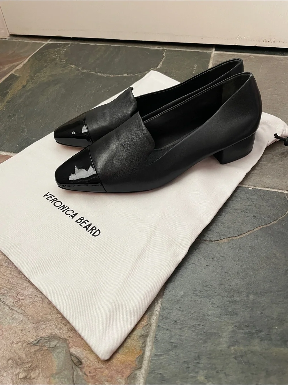 New Veronica Beard Cecile Cap Toe Loafer Black Leather Sz 9.5